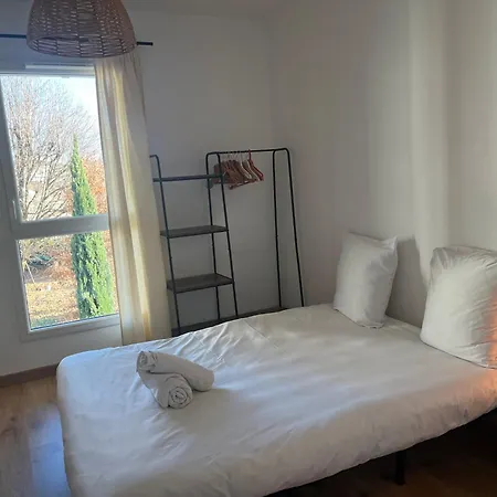 Sweet & Charm For Cozy Appt In Saint-julien * 생줄리앙앙제네부아